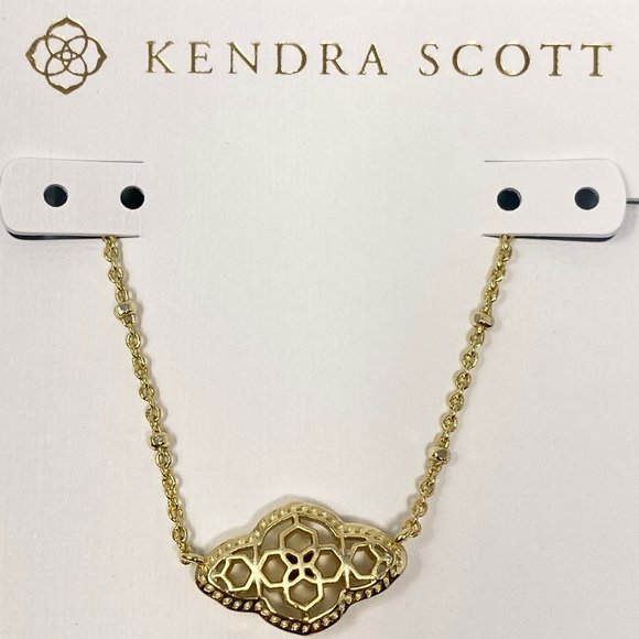 Kendra Scott Abbie Pendant Necklace Gold Tone Filigree - Picture 1 of 4